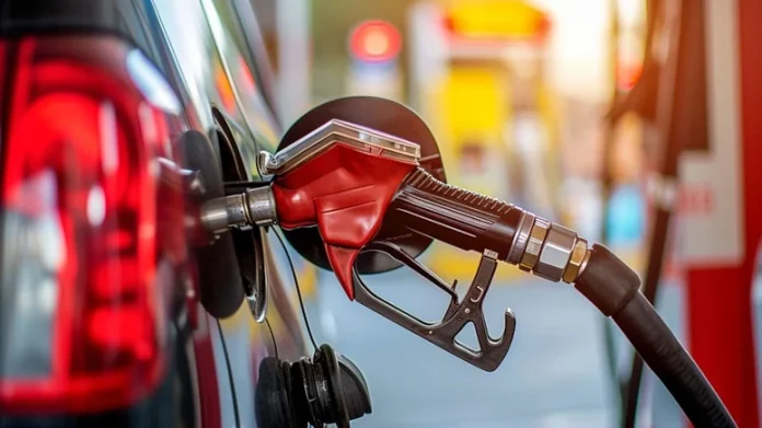 Orta Doğu’daki Gerilim Akaryakıt Fiyatlarını Fırlattı Benzin ve Motorin 50 TL'yi Aştı