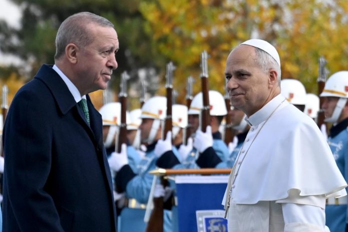 Papa XIV. Leo Ukrayna Barışı İçin Erdoğan'ın Liderliği Kilit Rol Oynuyor