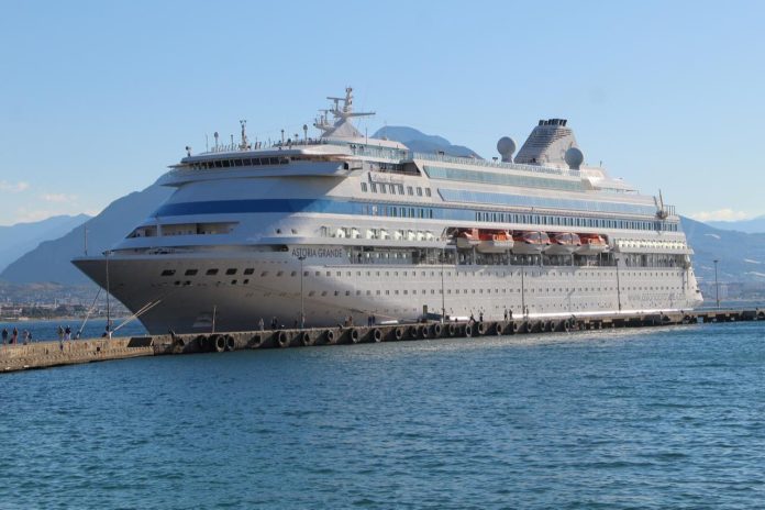 Türkiye'nin Kruvaziyer Turizminde Yeni Rotası 2028'de 2 Bin Gemi Hedefi